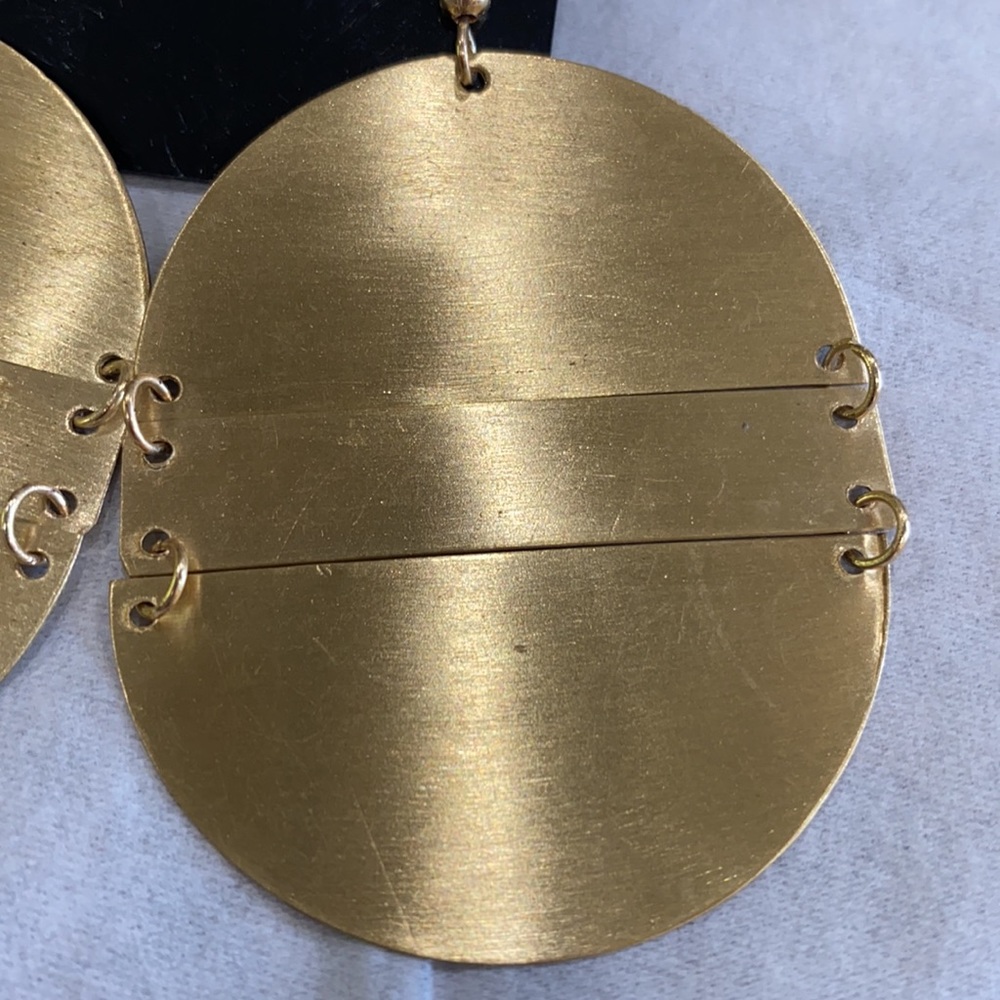 Generic Earring - Picture 3 of 5